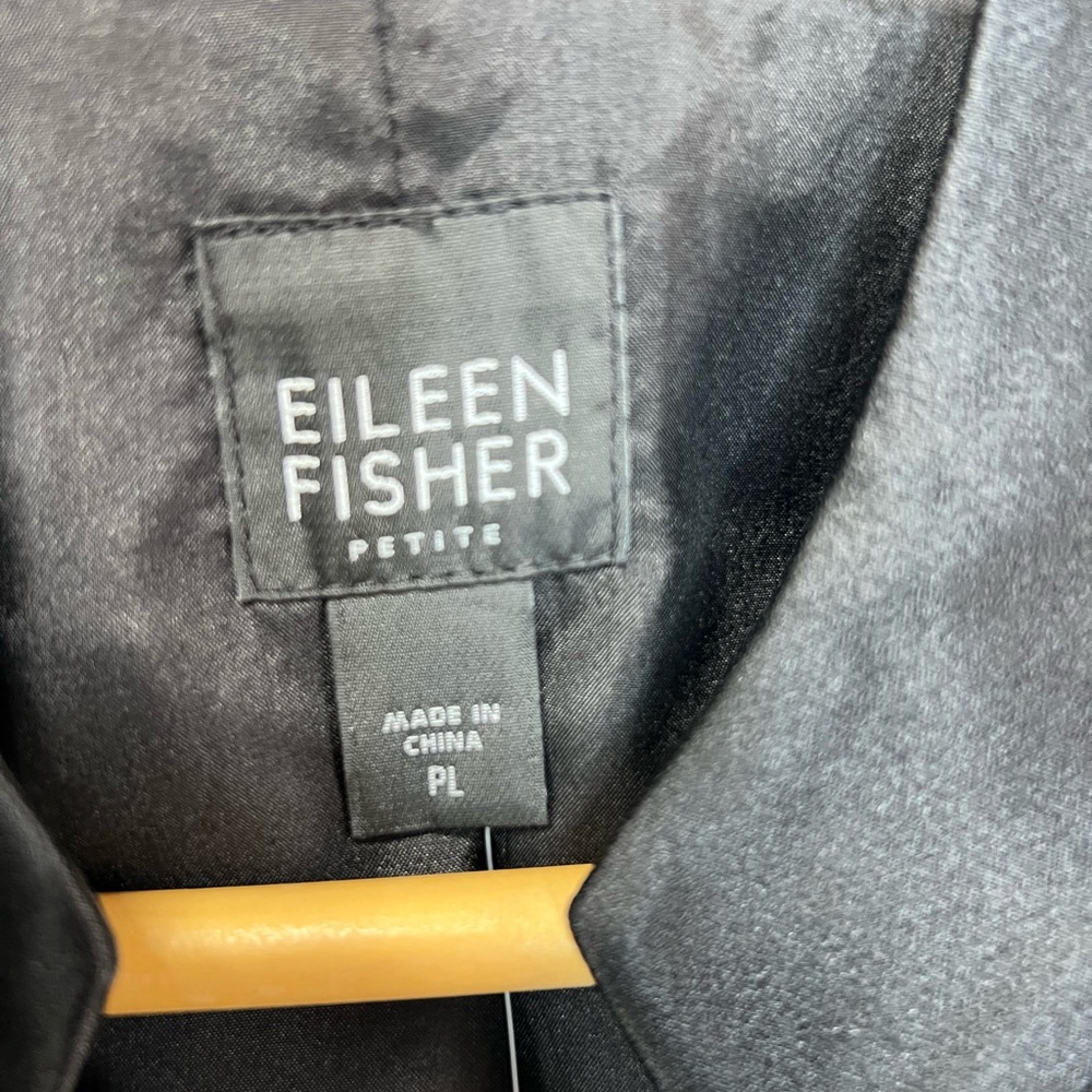 NWT - Eileen Fisher Stand Collar 3/4 Sleeve Jacket - 100% Silk - Petite Large - Picture 6 of 7